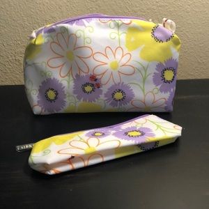 Clinique Two Piece Cosmetic Bag Set